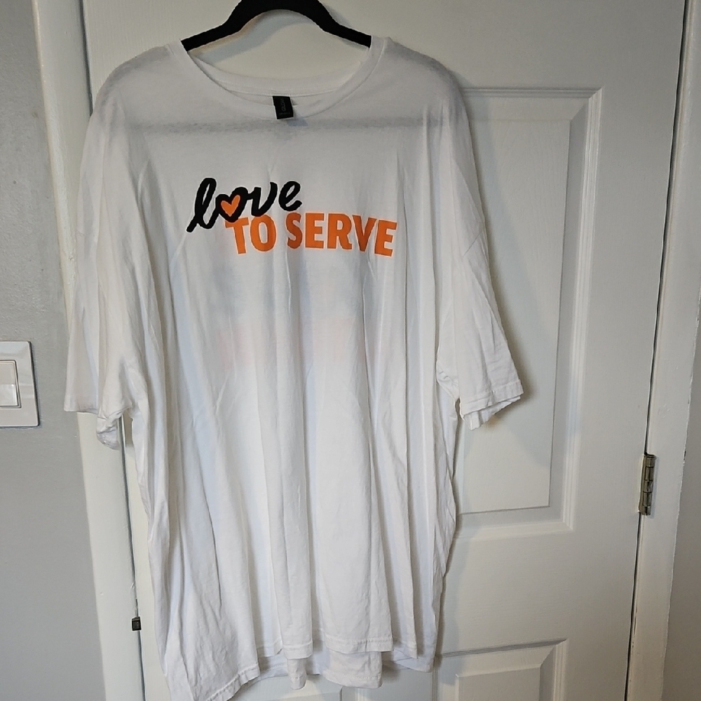3X- Little Caesars Love to Serve T-shirt